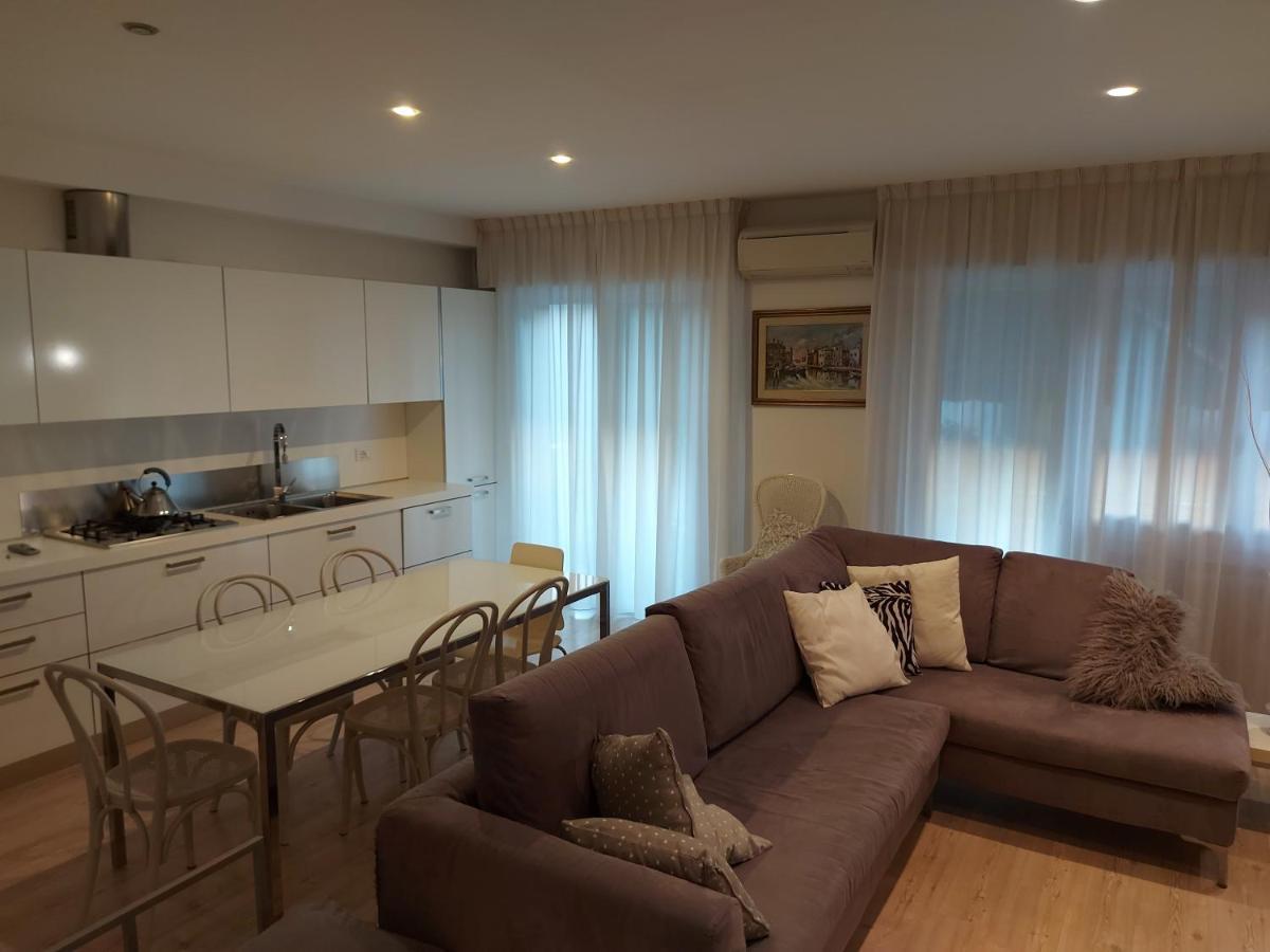 Casa Belle Vacanze Διαμέρισμα Μέστρε Εξωτερικό φωτογραφία